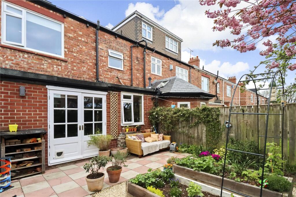 19 Paignton Avenue