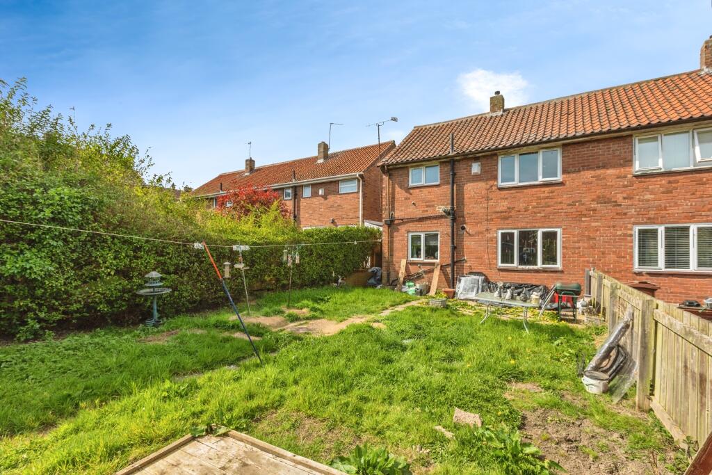 6 Bodmin Way