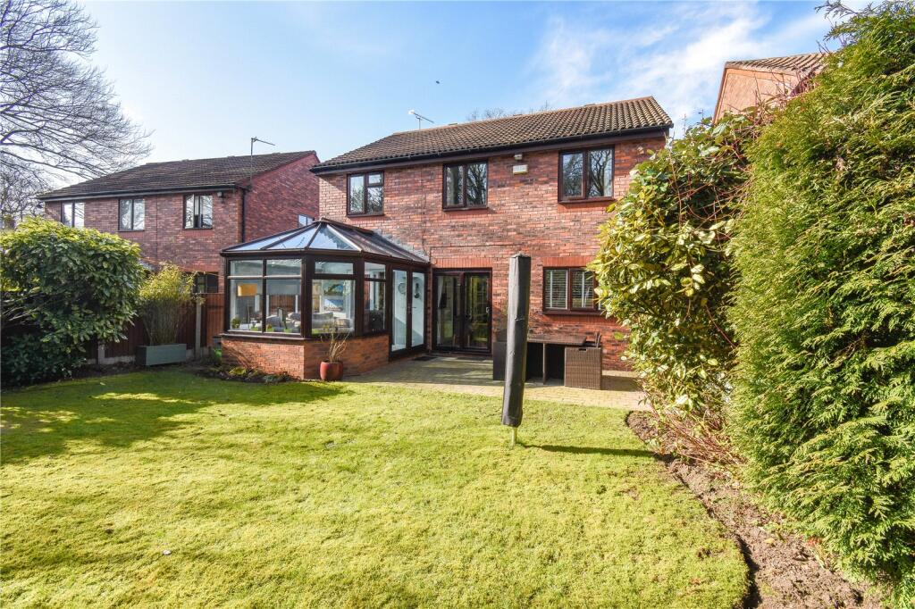 17 Winchester Park