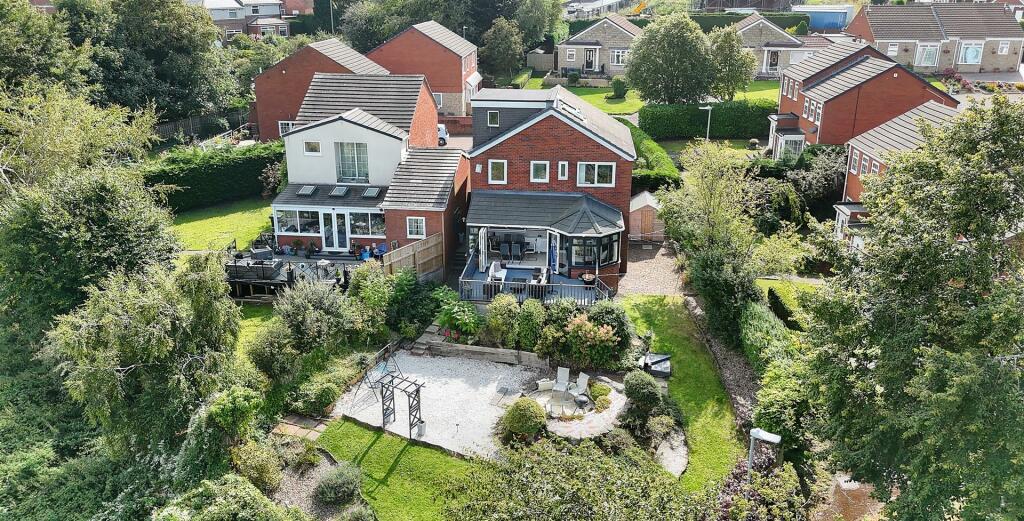 13 Heathwood Avenue