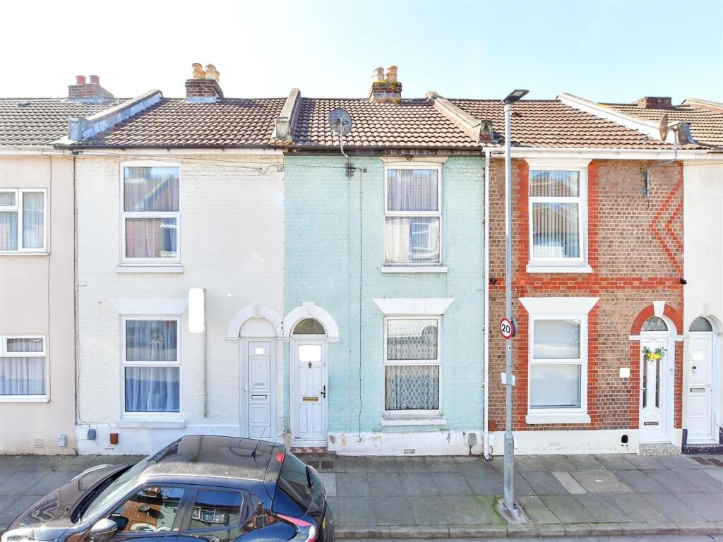 32 Winchester Road