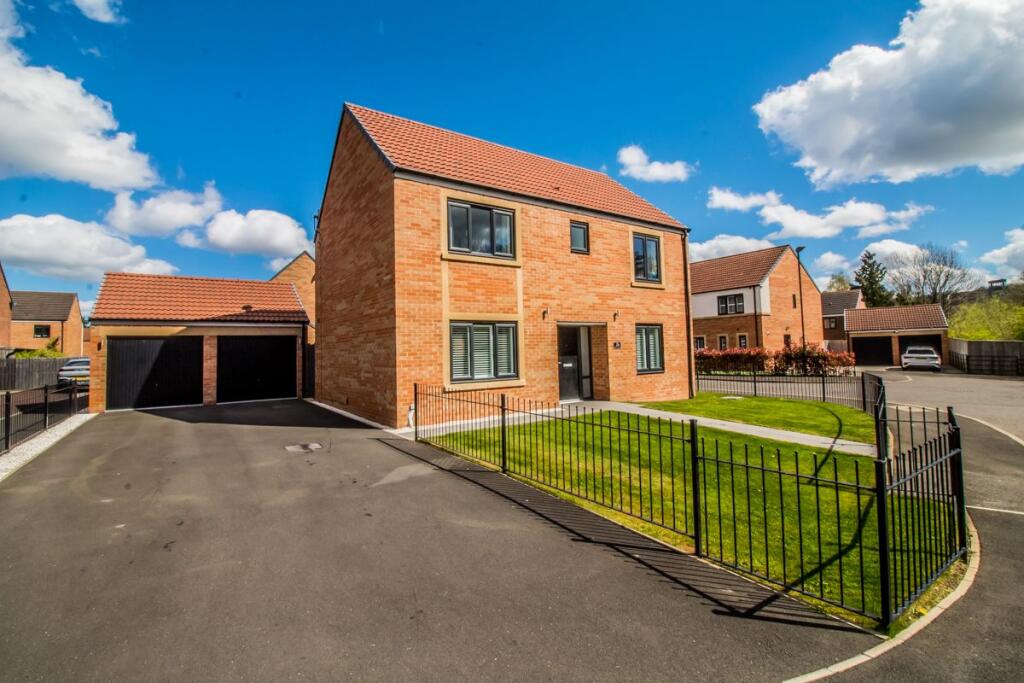 26 Hebden Court