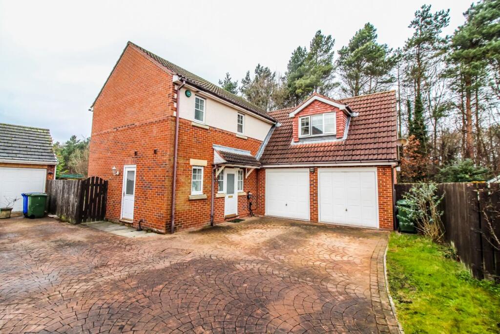 4 Delton Close