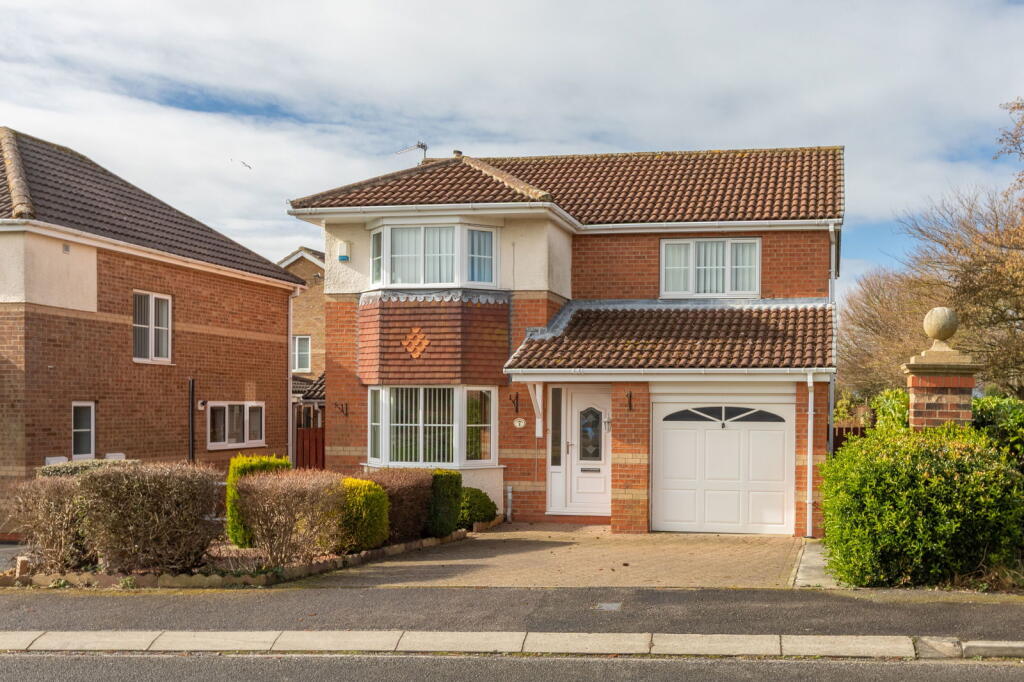 1 Ravens Hill Drive