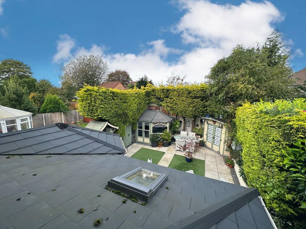 10 Cherry Lane
