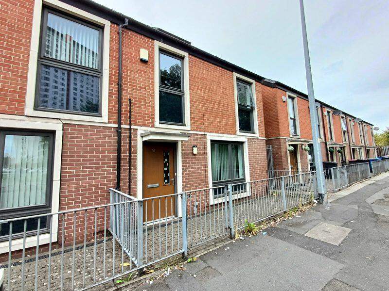 78 Fitzwarren Street