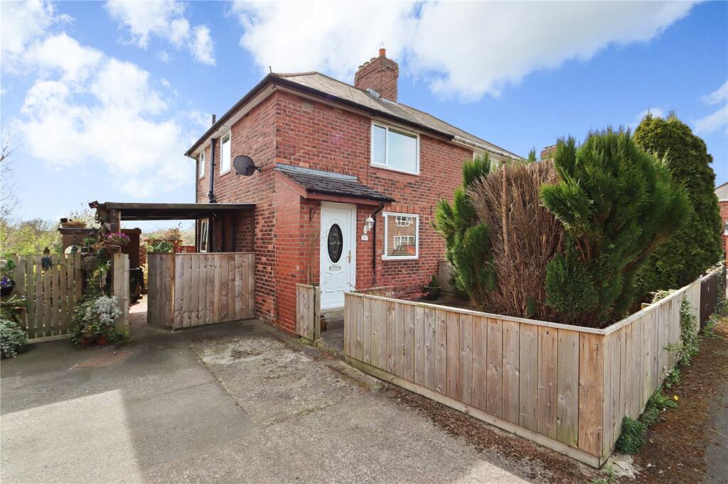 16 High Grove