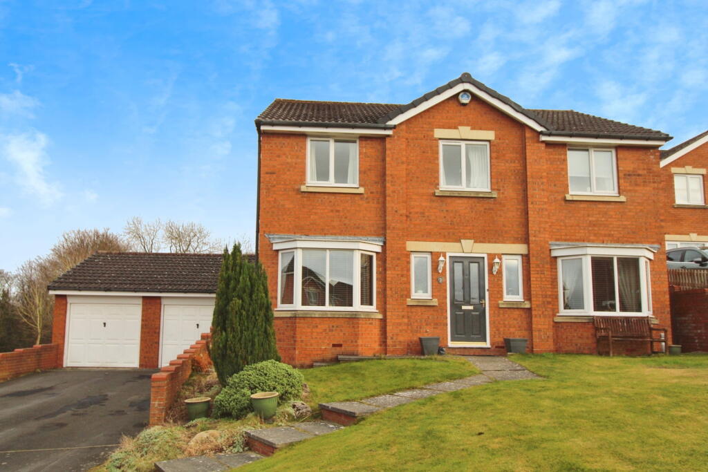 7 Lassells Rigg