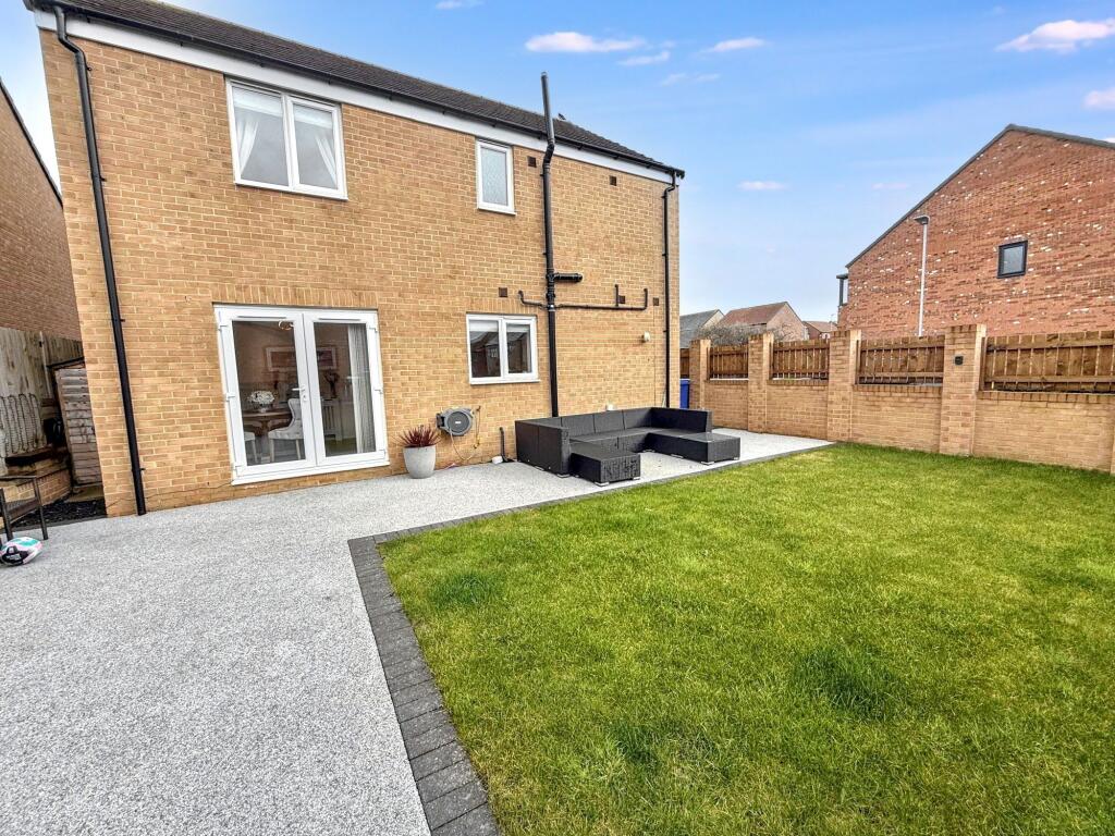 1 Enderby Gardens