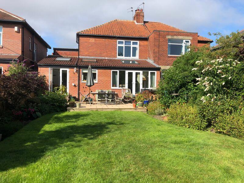 38 Jesmond Park West