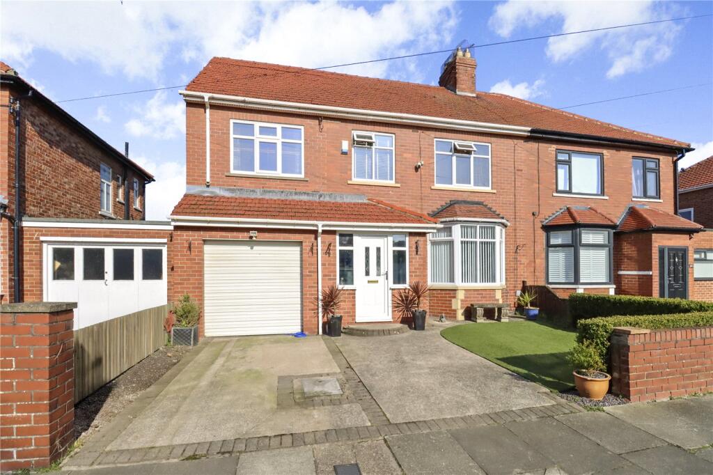 32 Hatherton Avenue