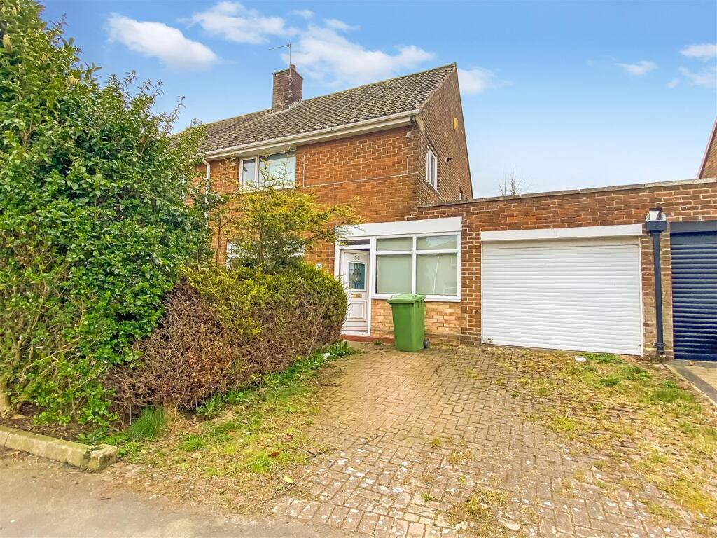 33 Macmillan Road