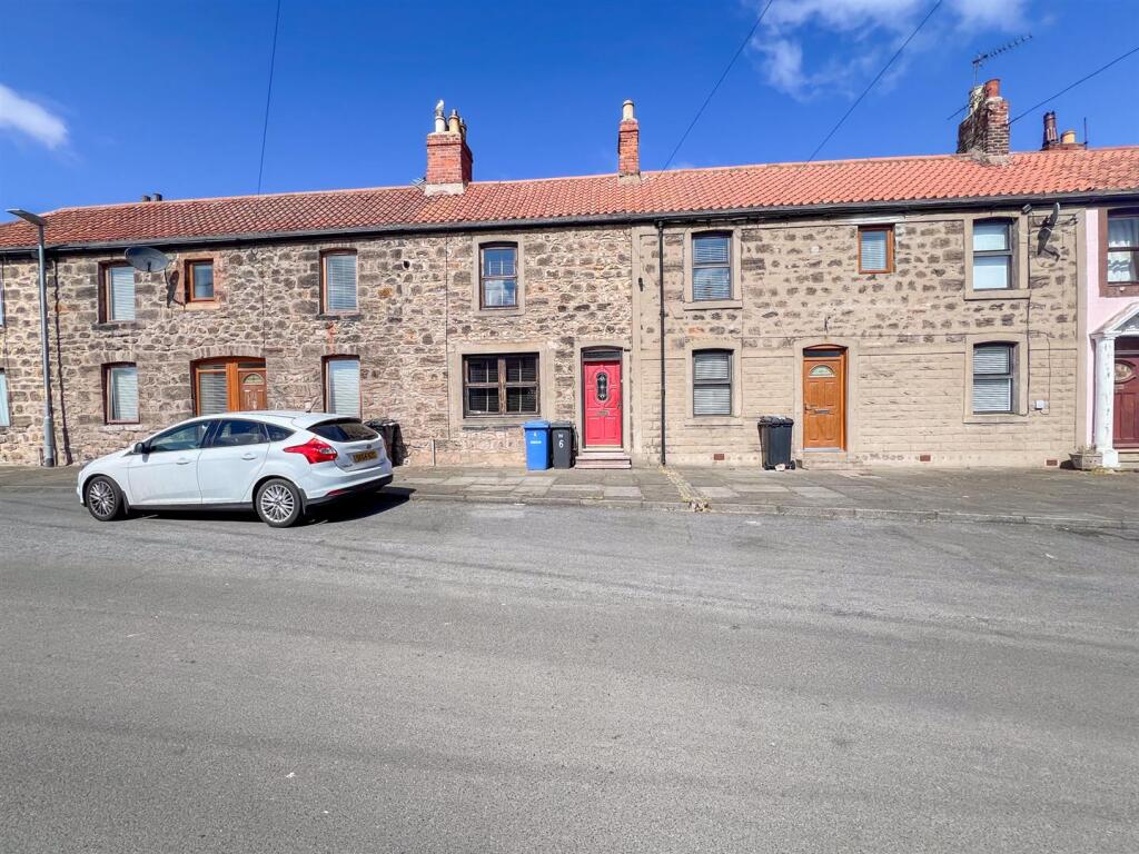 6 Blakewell Road