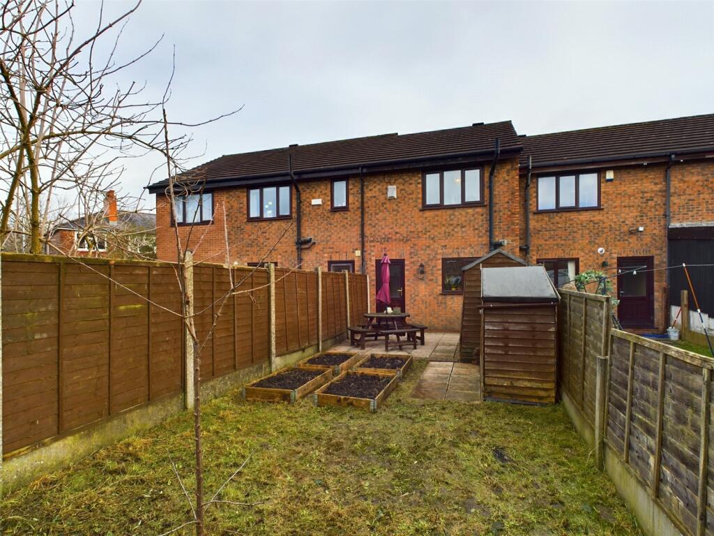 4 Plattbrook Close