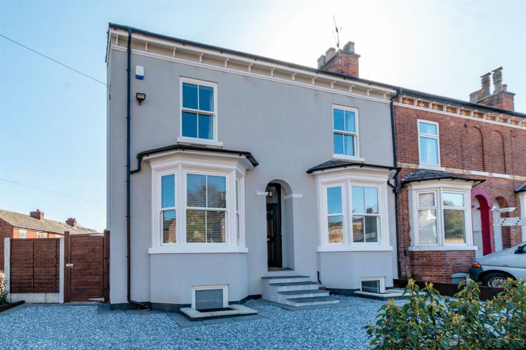 48 Hart Street