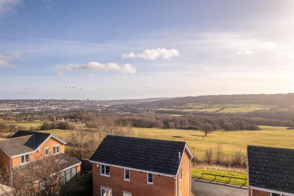 9 Helvellyn Close