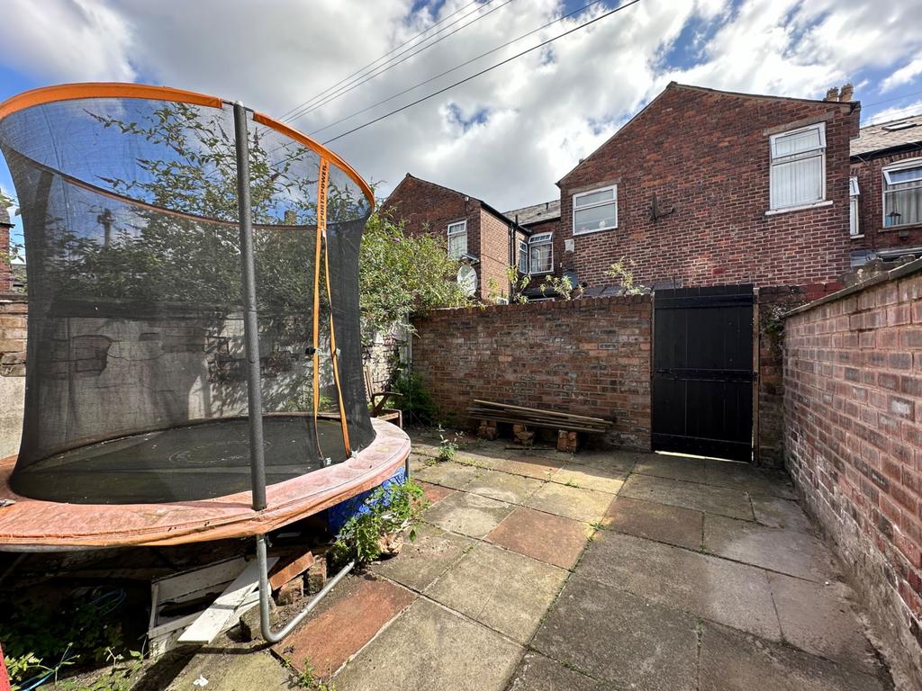 49 Reddish Lane