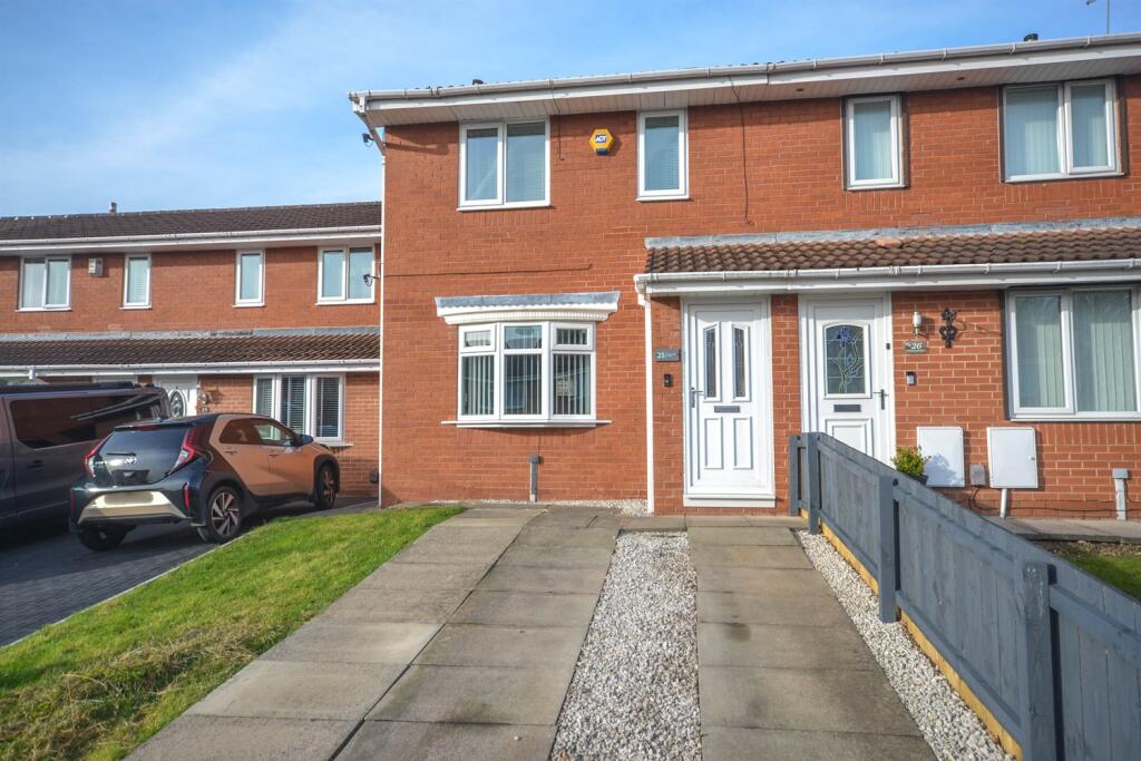 25 Beechwood Close