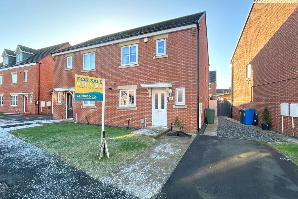 18 Akenshaw Drive