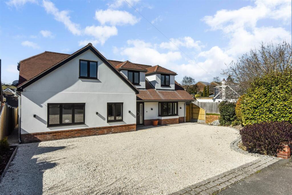 9 North Road