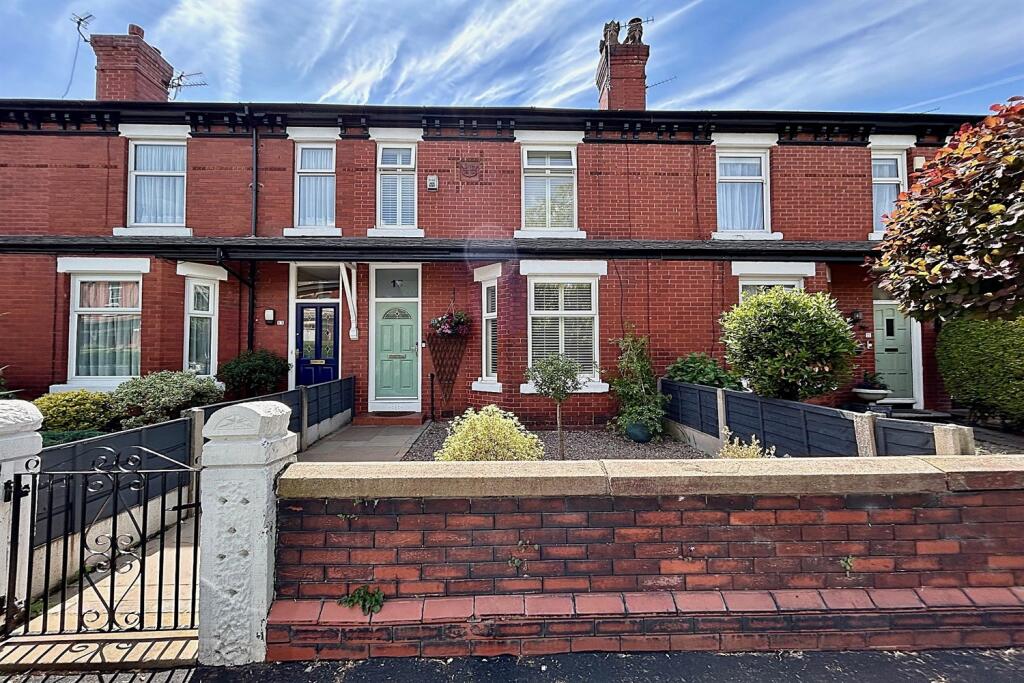 13 Everett Road