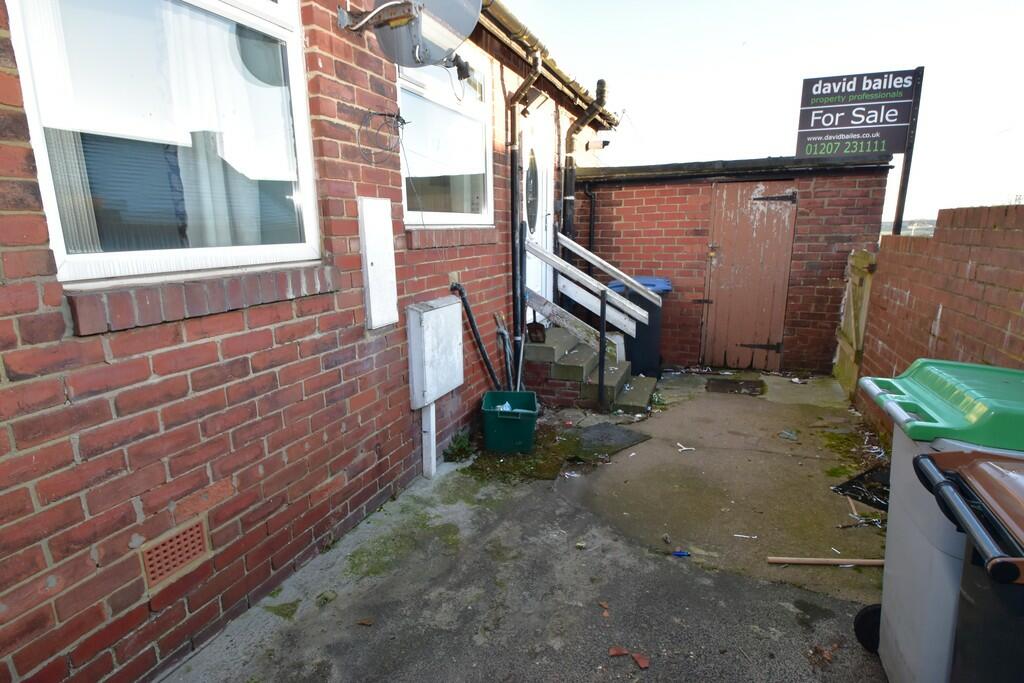 1 Engels Terrace