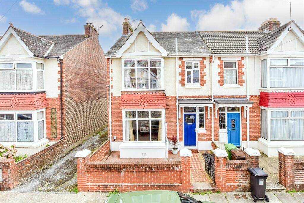 8 Telford Road