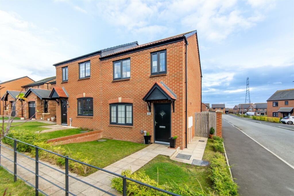 16 Archerfield Drive