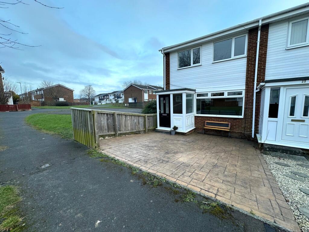 24 Bowmont Walk