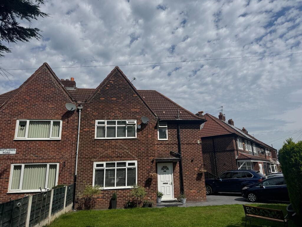 82 Crossacres Road