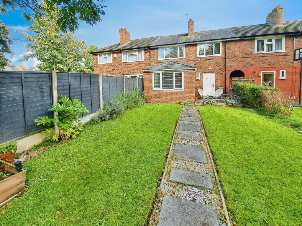 12 Norden Avenue