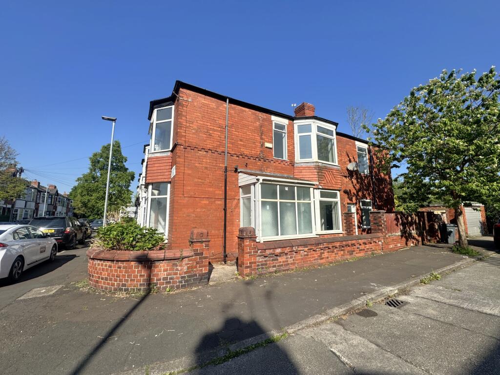 5 Byrom Avenue