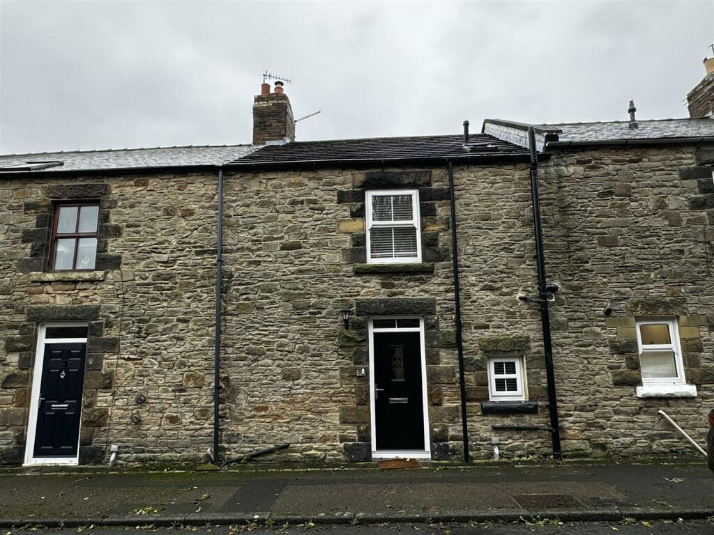 3 Railway Street