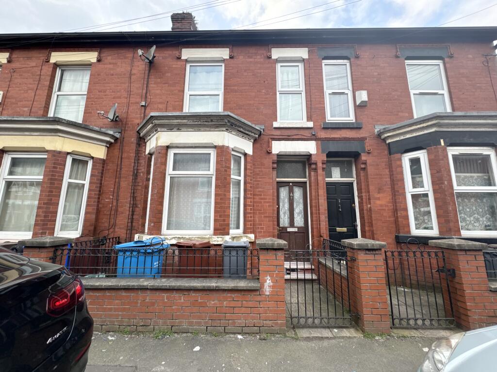 13 Chatsworth Road