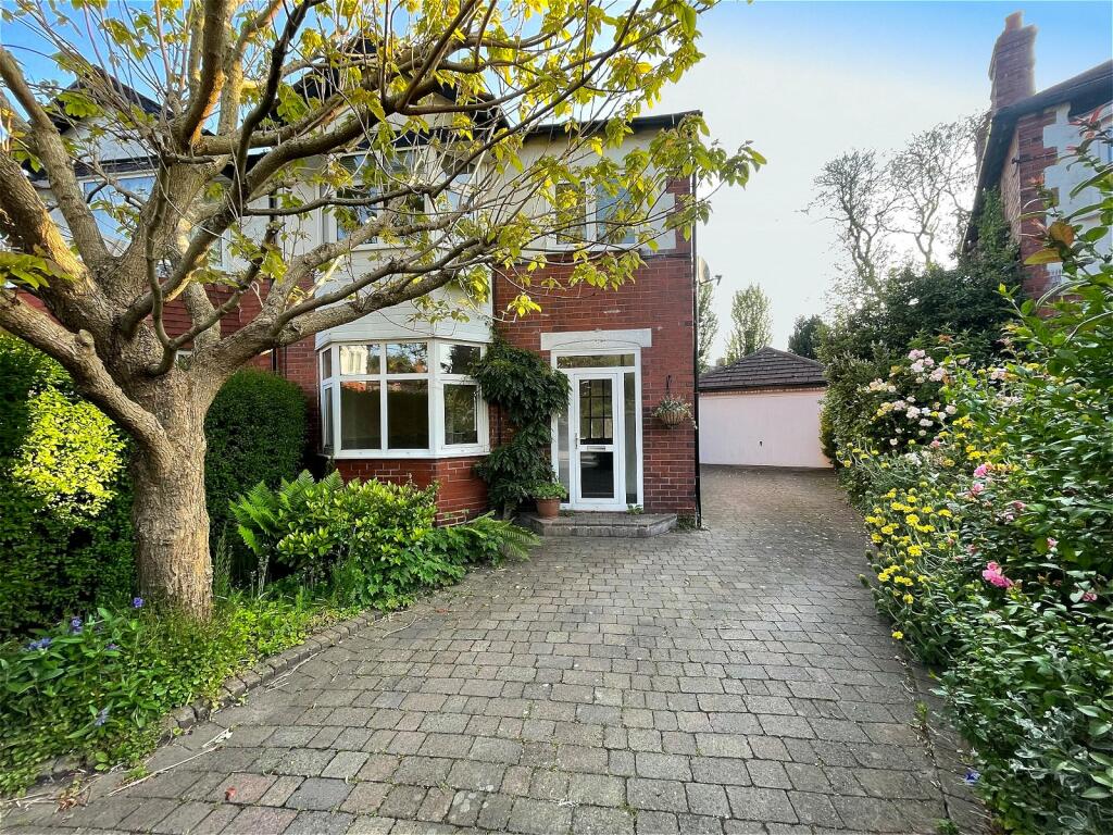 6 Brenton Avenue