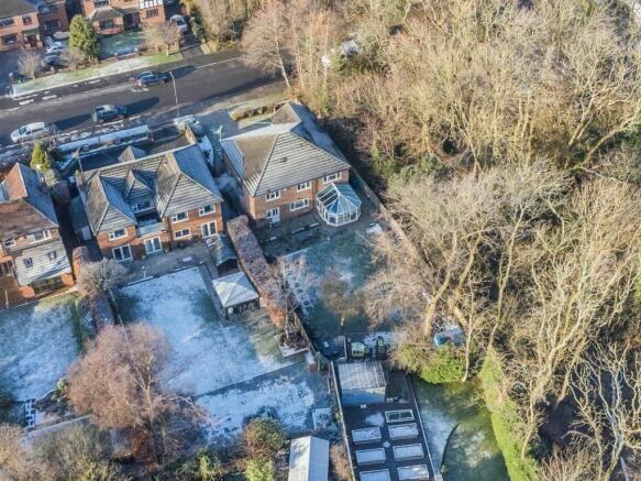 1 Alderdale Drive