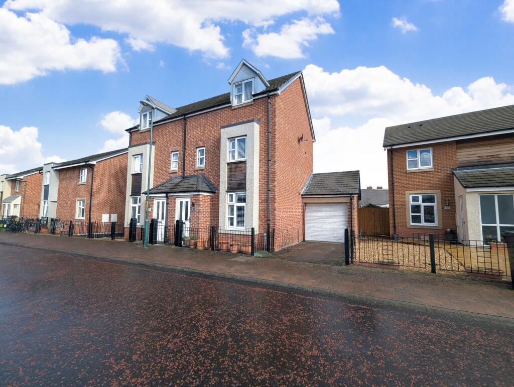 66 Lynwood Way