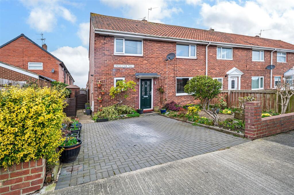 1 Grassholm Place