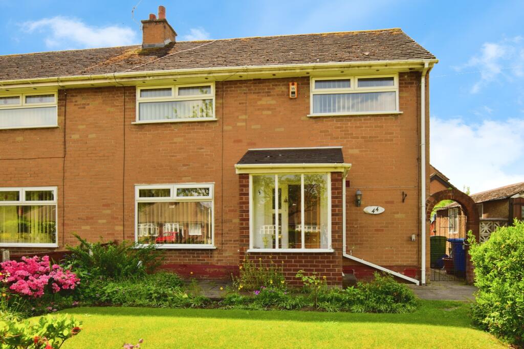 44 Aimson Road East