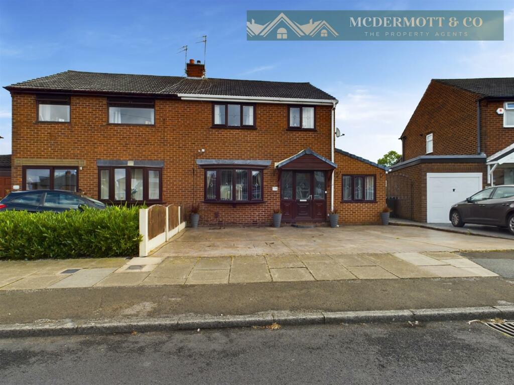 14 Bowker Avenue