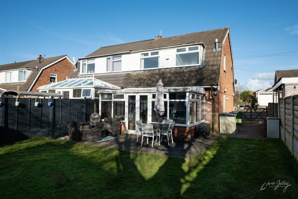 58 Highfield Road