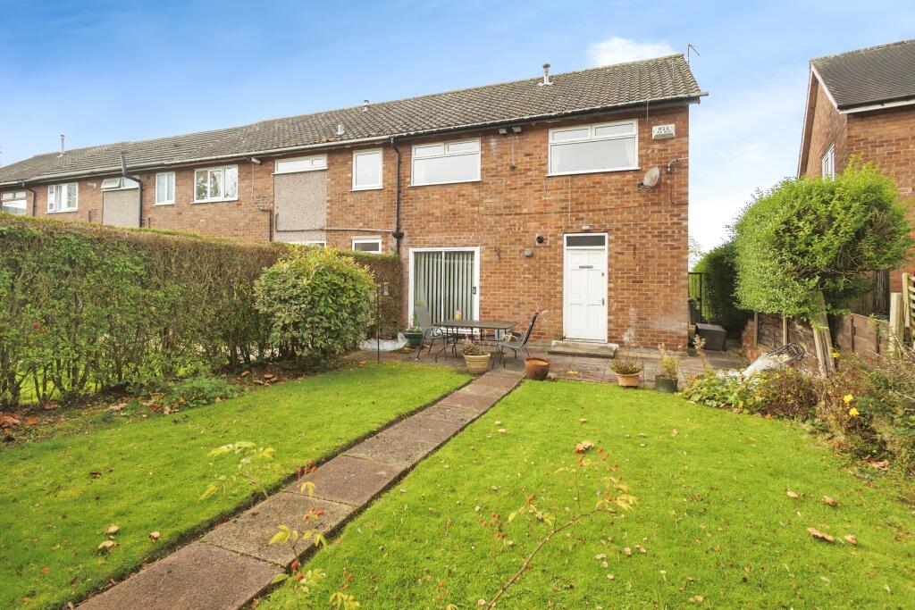 9 Lancaster Road