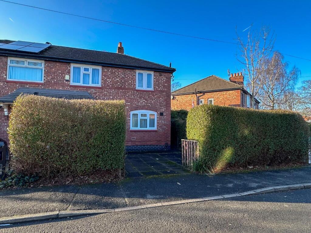 4 Westdean Crescent