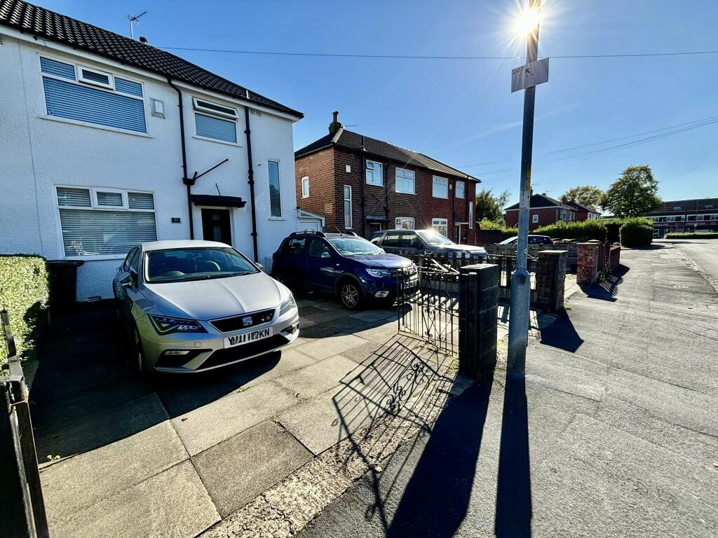 71 Moorfield Avenue