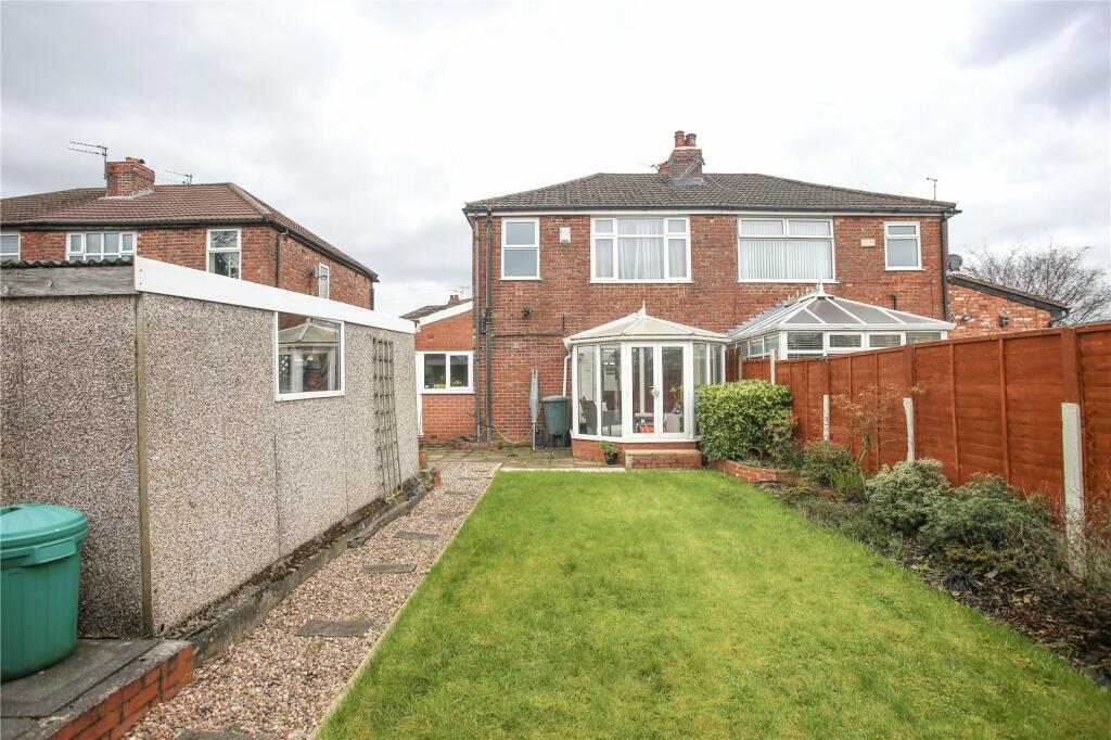 1 Fairholme Road