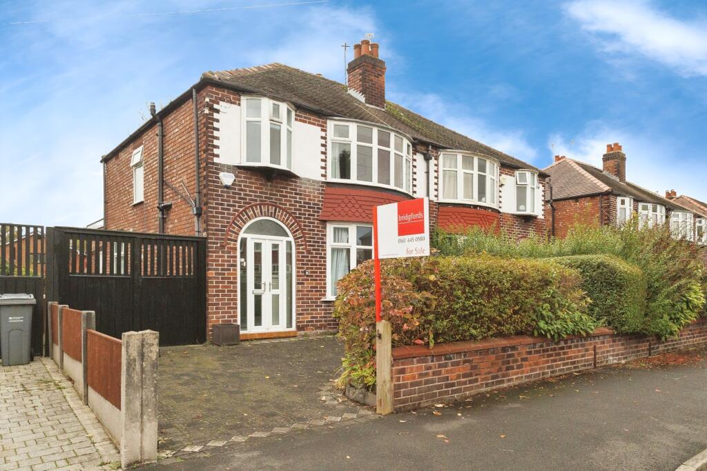 69 Heaton Road