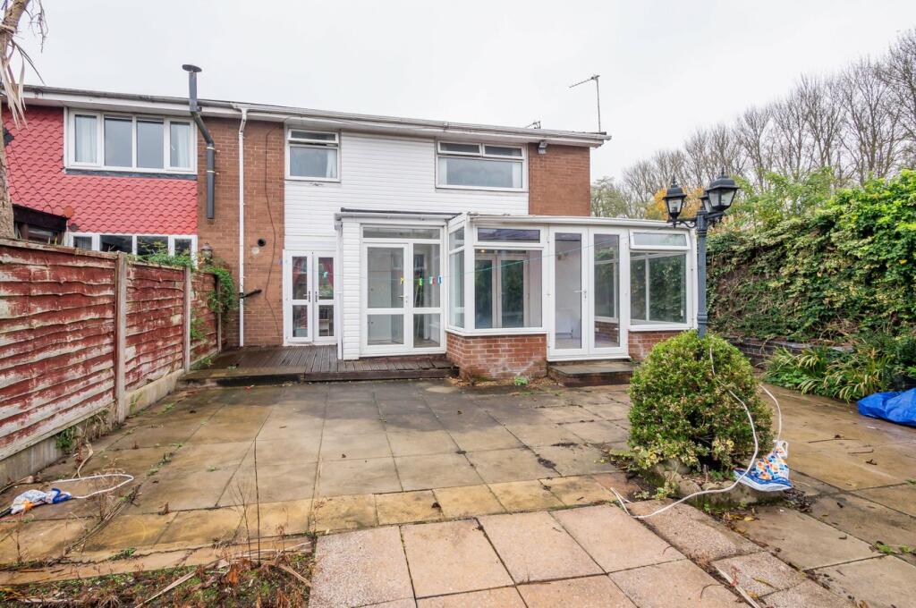 6 Wiltshire Road
