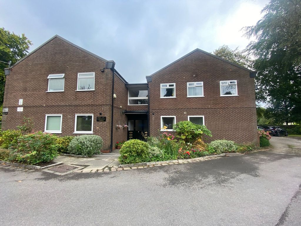 Chestnut Lodge, Roe Green Avenue