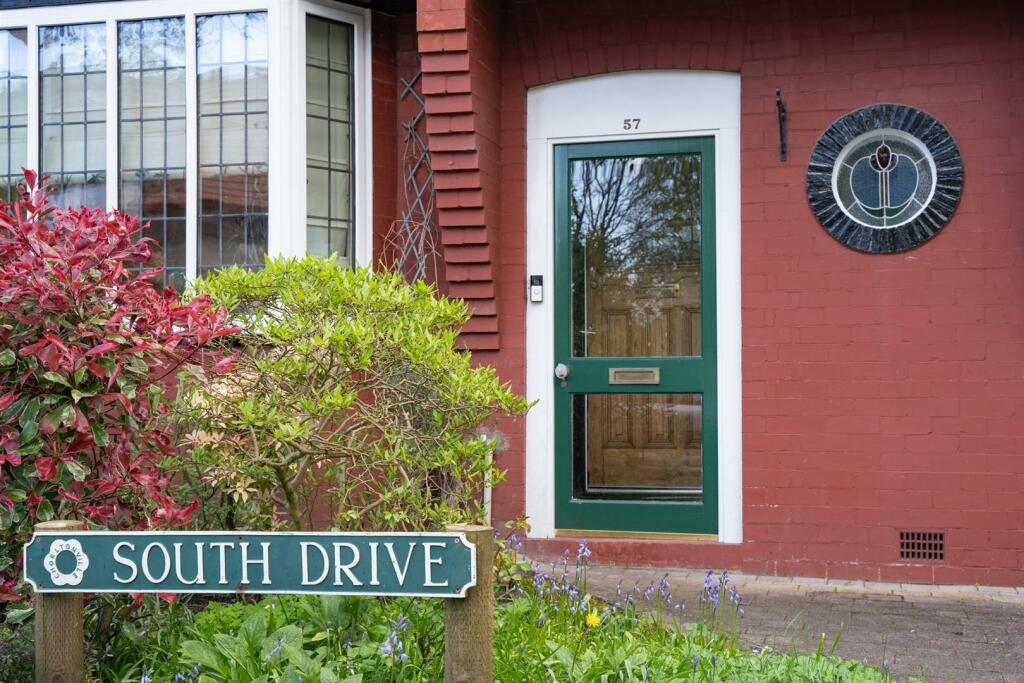 20 South Drive