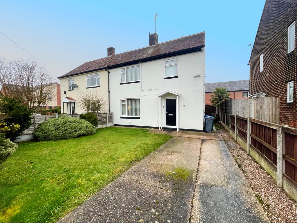 42 Heyland Road